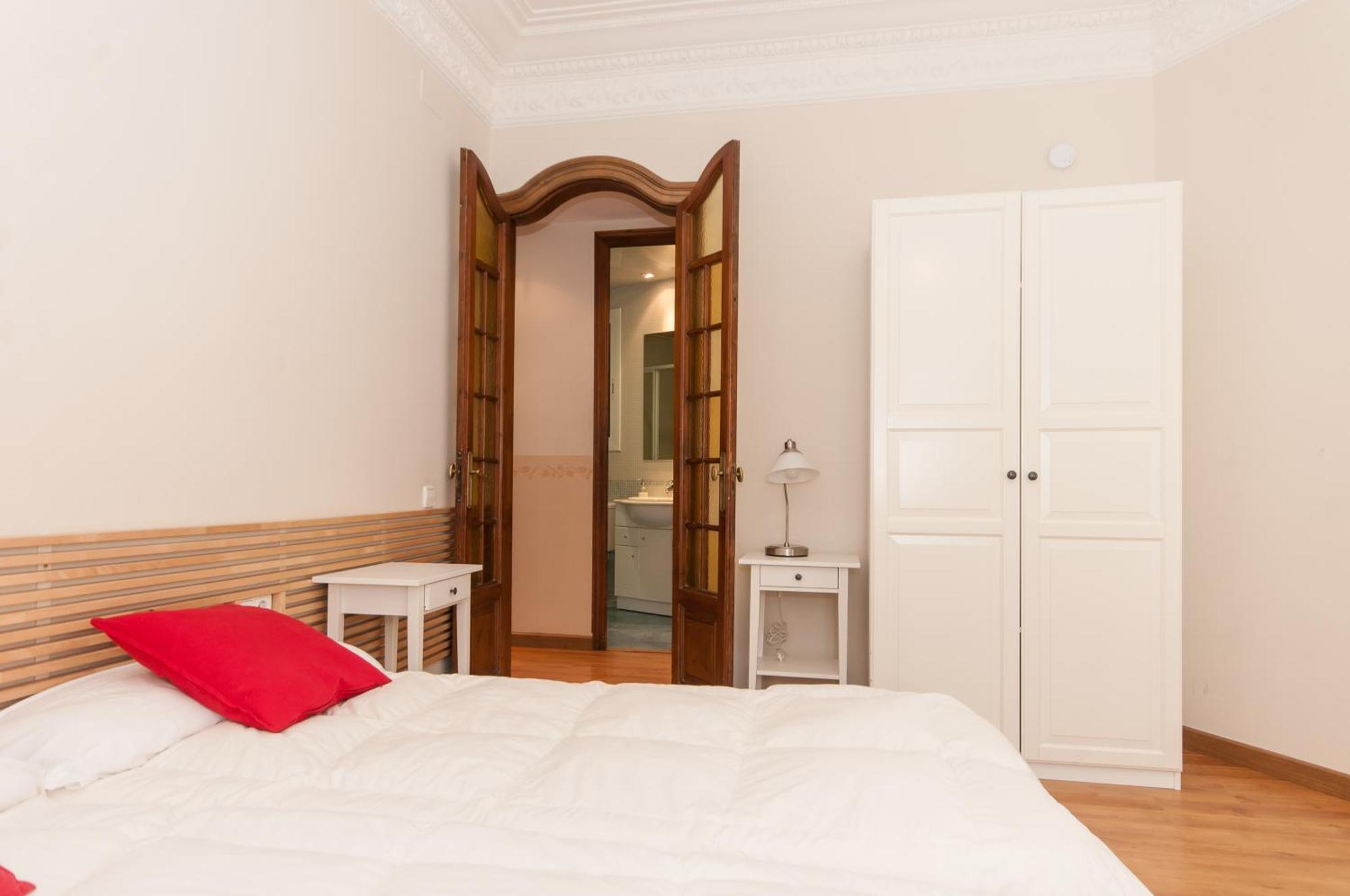 Weflating Passeig De Gracia Apartment Barcelona Ngoại thất bức ảnh